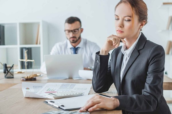 Naviguez en toute confiance avec un service d'expertise comptable à Nantes